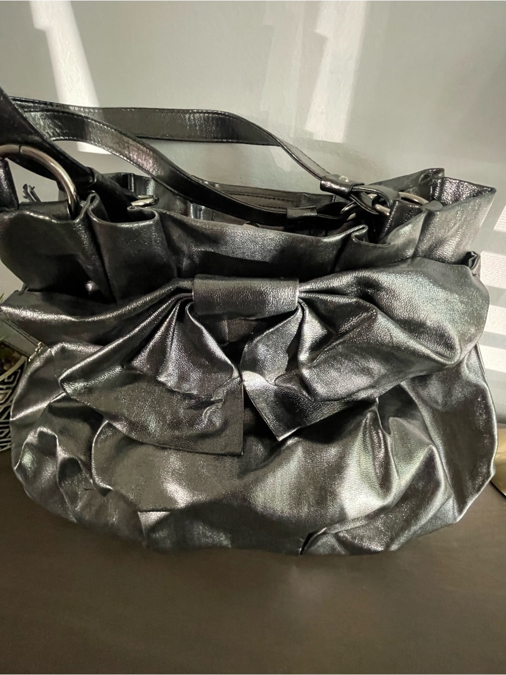 Elle Metallic Black Bow Shoulder Bag